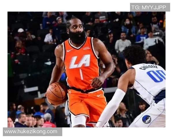 第7次吞蛋！克莱三分跌破历史最低谷，独行侠已考虑将其摆上货架